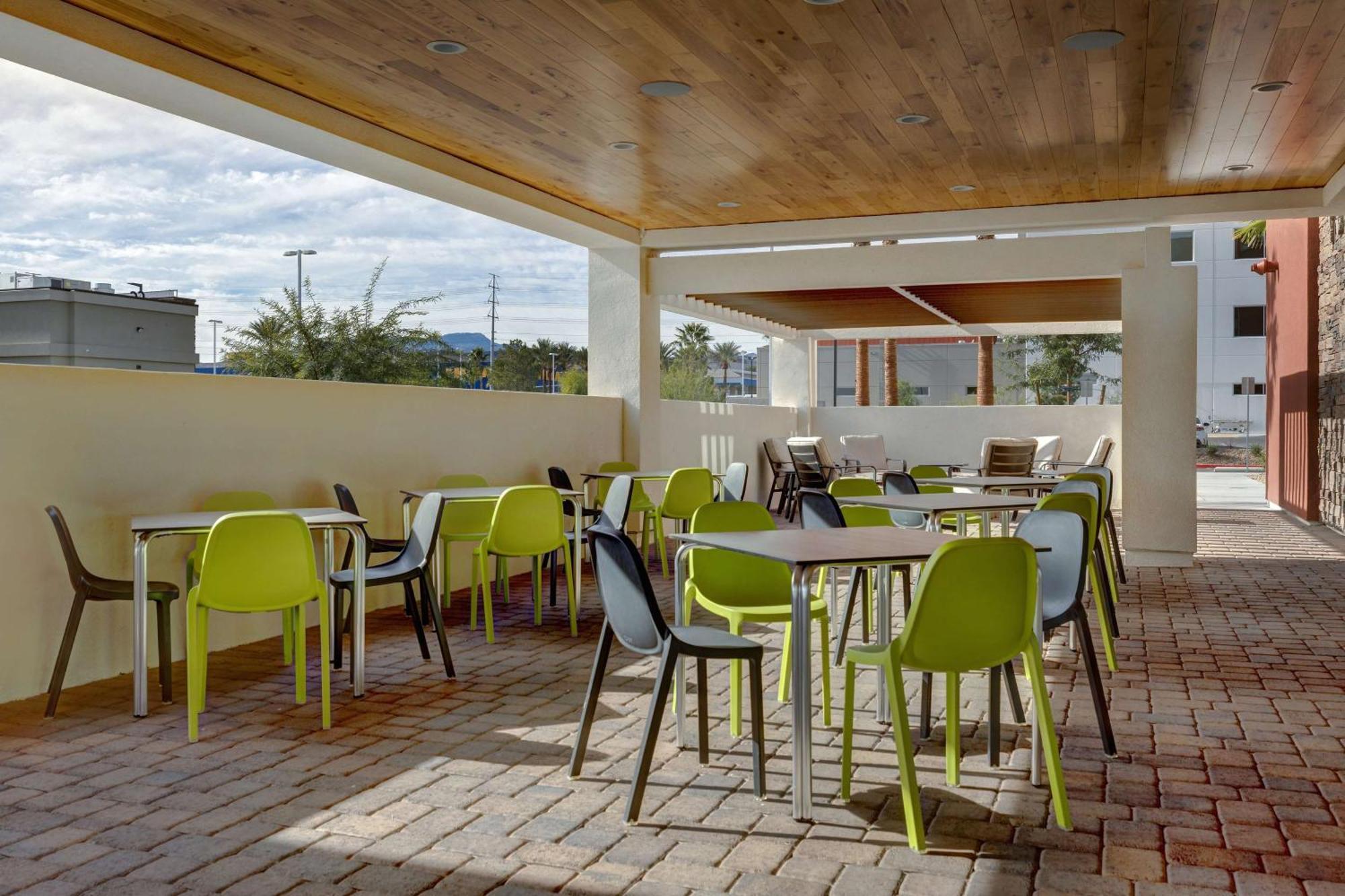 Home2 Suites By Hilton Las Vegas Southwest I-215 Curve Екстер'єр фото